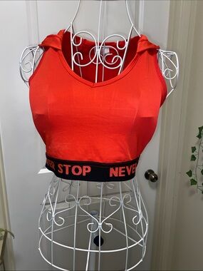 Red Sport Crop Top with Supportive Elastic Band